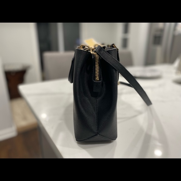 NWT MICHAEL KORS Florence Medium Leather Satchel - Picture 4 of 7